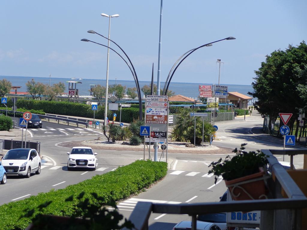 Casa Mariettina Apartment Sottomarina Bagian luar foto